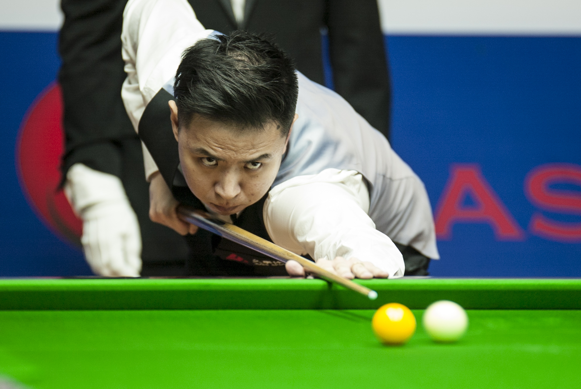 在加拿大女 在加拿大女