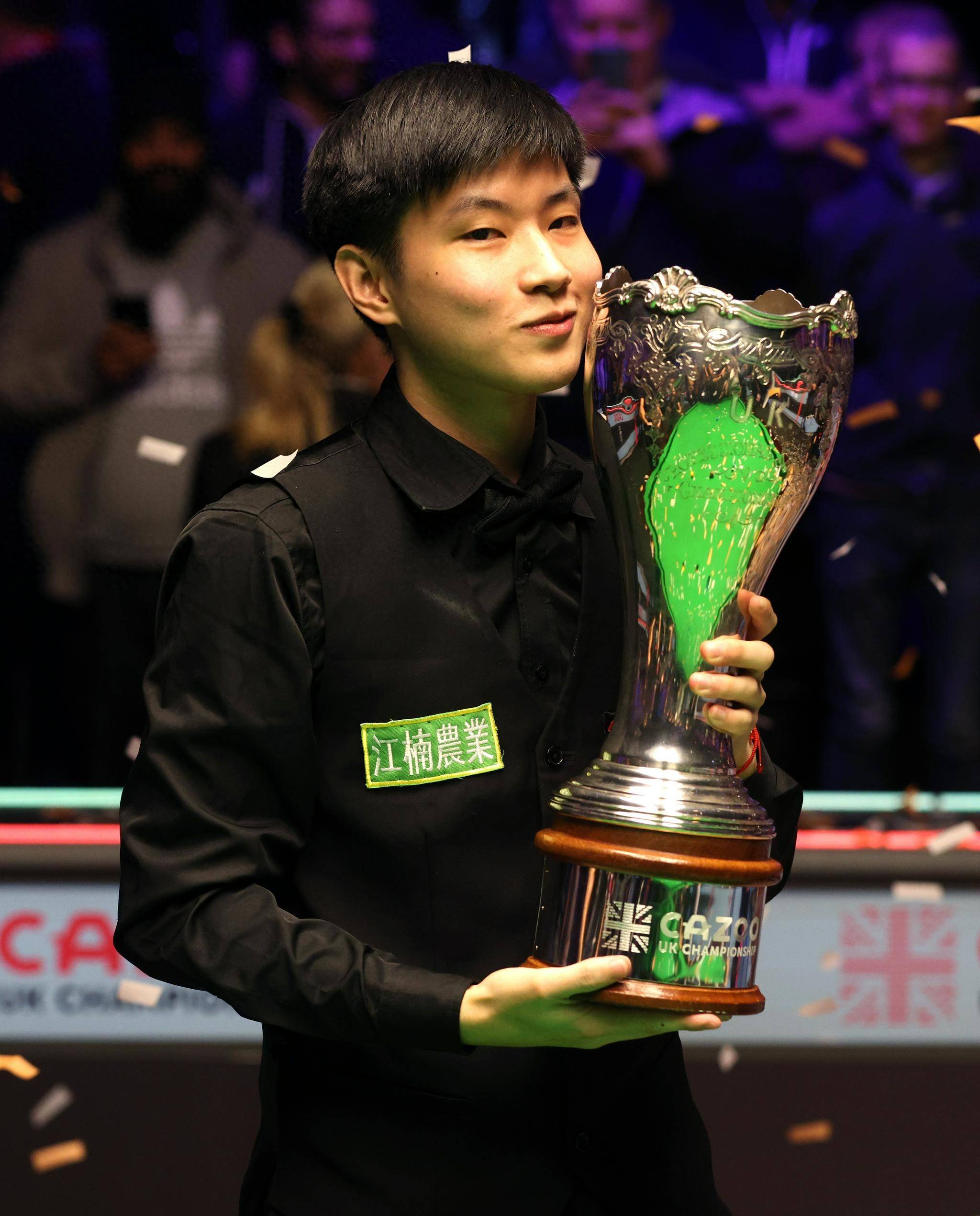 地以果岭速 地以果岭速