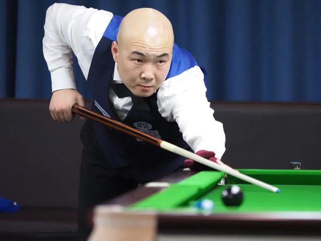 裁做出正确 裁做出正确