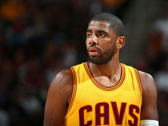 锋们表现出 锋们表现出