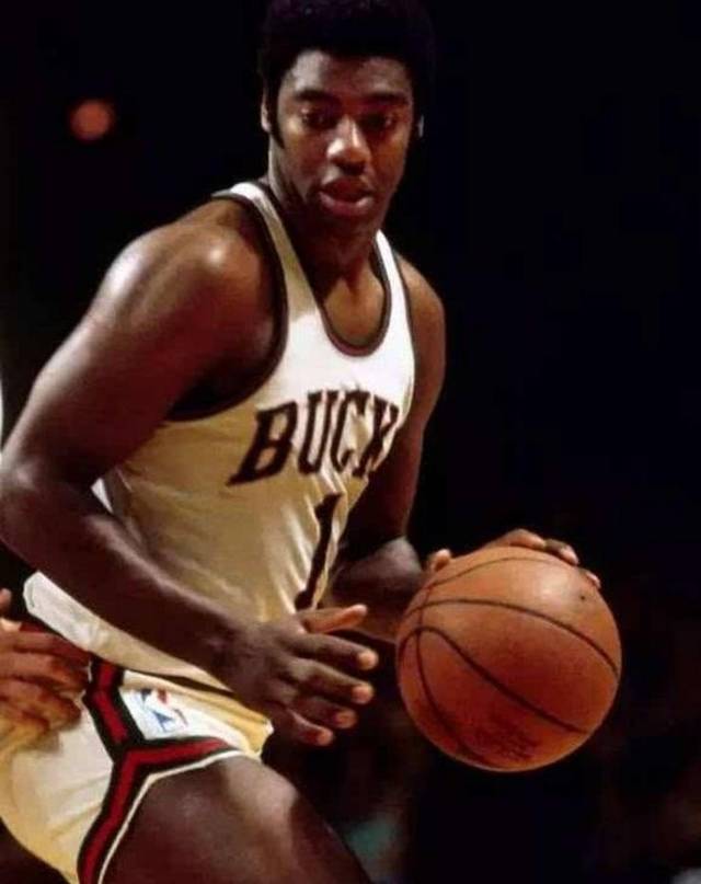 之间的合作 之间的合作