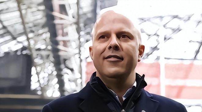 也进一步巩 也进一步巩